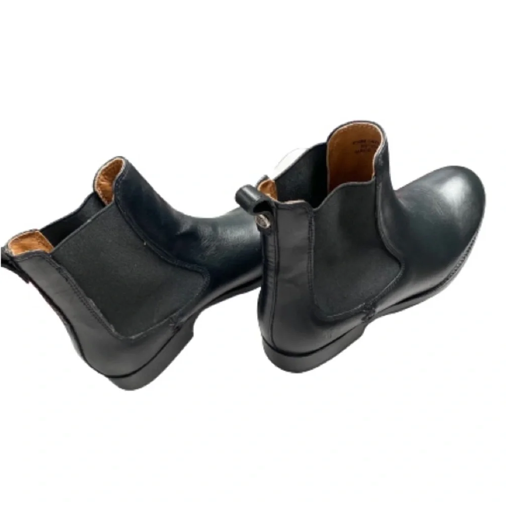 Frye Women's Black Leather Chelsea Boots Excellent Condition Size US‎ 7 1/2 M